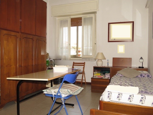 Cagliari  Via Castiglione – Nuda Proprietà di Ampio quadrivano di 130 mq