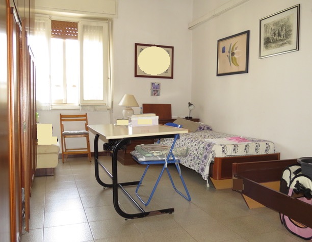 Cagliari  Via Castiglione – Nuda Proprietà di Ampio quadrivano di 130 mq