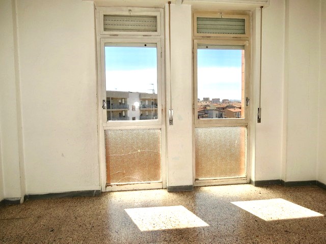 Cagliari zona Parco S. Michele quadrivano con cantina